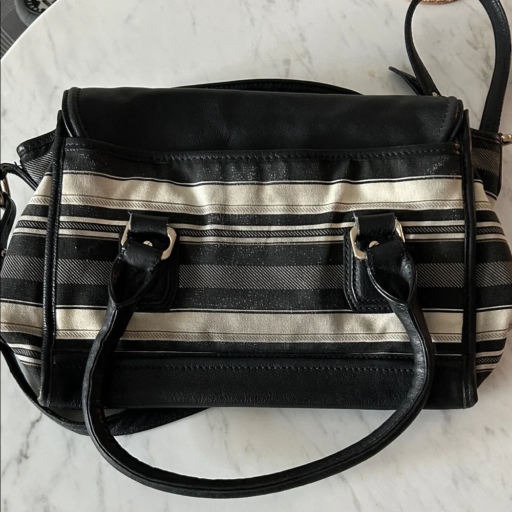 Black and Cream Striped Women's Purse Cole Haan - Picture 2 of 8